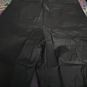 Jordan Black Men's Apparel Tag size 30 & 38